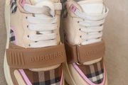 womens trainers