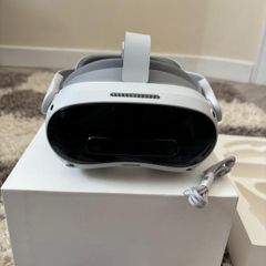 PICO 4 Ultra VR Headset 256GB Excellent Condition, Boxed, Controllers Included