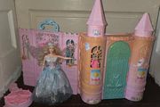 2003 Barbie Swan Lake Enchanted Castle Set