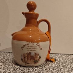 Old Bunratty Mead crock barware