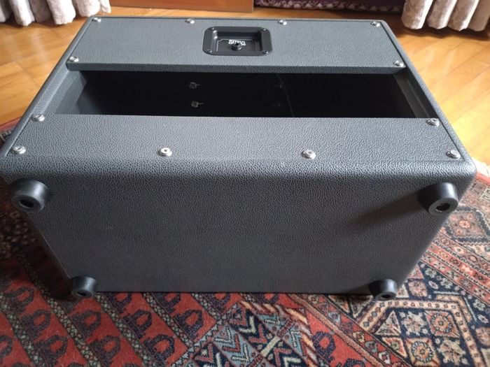 zilla 2x10 cab