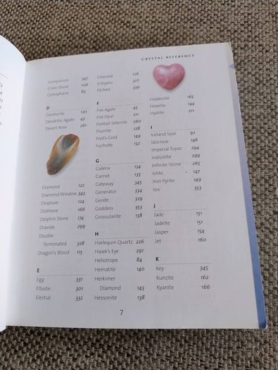 The Crystal Bible a definite guide to crystals by Judy Hall 400 pages in good condition FREE STANDARD POSTAGE INCLUDED