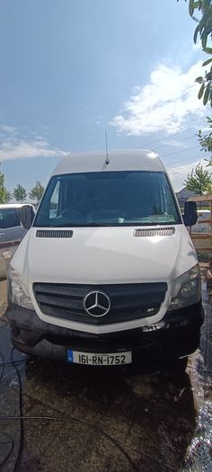 mercedes sprinter