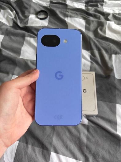 Google Pixel 10a 128GB Blue Like New