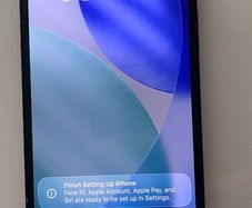 iPhone 13 128gb Brand new condition, unlocked. Battery 100%