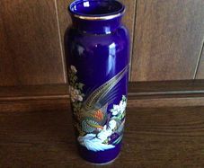 Japanesse Coalbolt Blue Kutani Vase