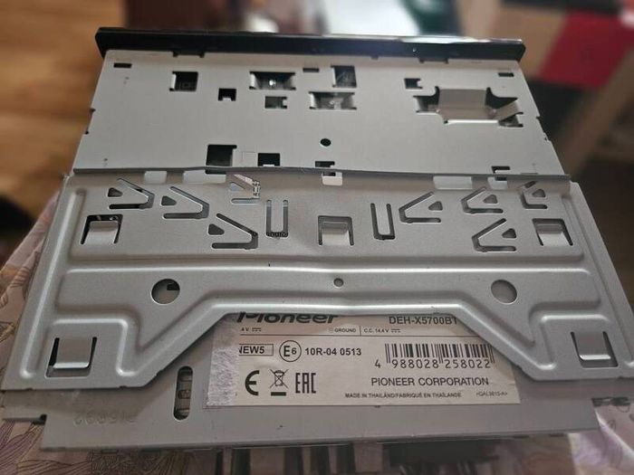 Pioneer DEH-X5700B1 Car Stereo and Other Vintage Car Bits