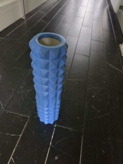 Foam roller with spikes