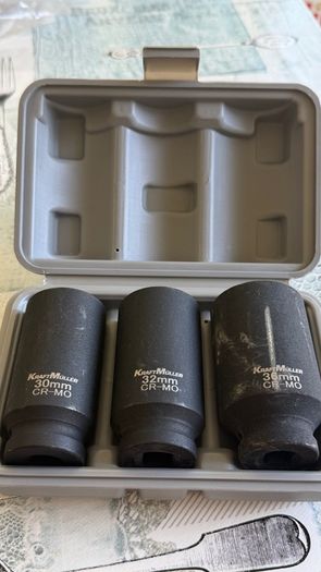 Impact socket set