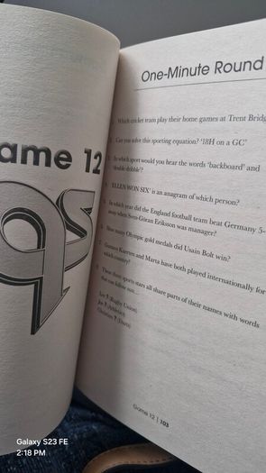 A Question of Sport Quiz Book: Brand new questions