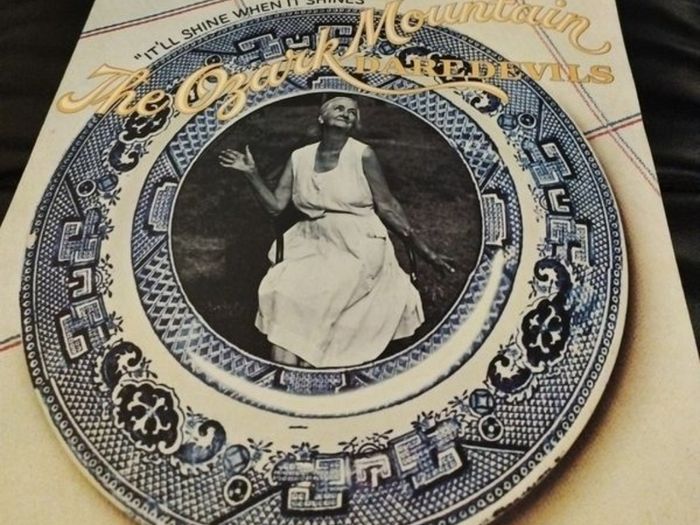 Country vinyl clearance @ 5e