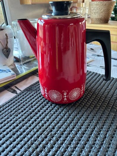 Kettle and coffee pot