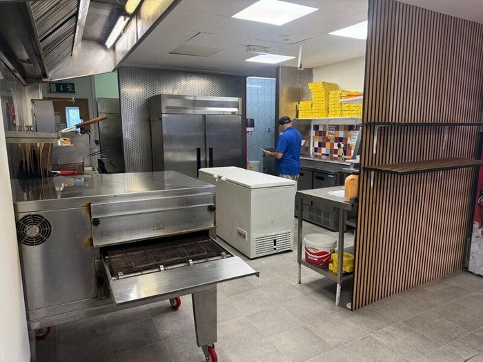 Takeaway restaurant Frinchise for sale