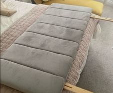 4 feet 6 inches headboard in a very good condition