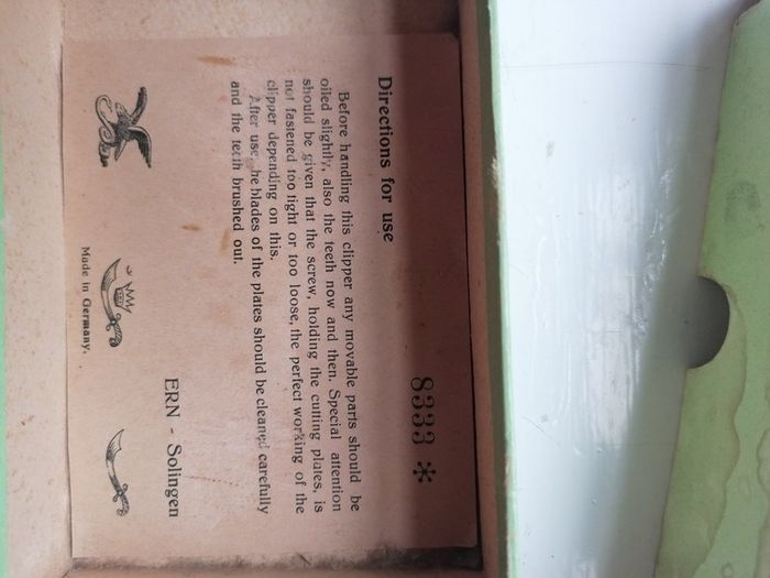 Vintage Hair Clippers in Original Box. The Crown And Sword Shingler Germany r3