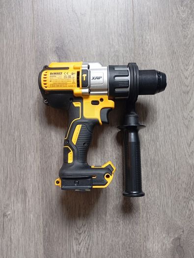 DeWalt Batteries & Charger (New)