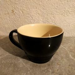 Le Creuset Large Coffee Cup in Onyx Black
