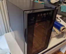 Wine / beer fridge