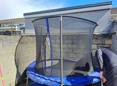 Trampoline- Free / Giveaway