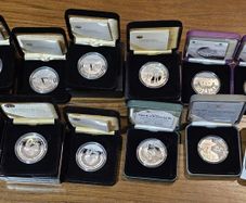 Ireland Silver Proof Coins Swan Yeats Hamilton McCormack Gaisce Presidents Award Becket