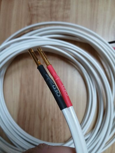 QED XTC Speaker Cable -5 Metre Pair