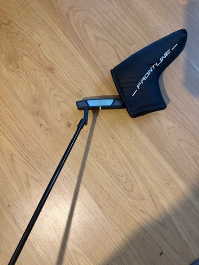 Cleveland frontline  putter