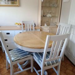 Solid Oak Extendable Dining Table and 4 Chairs