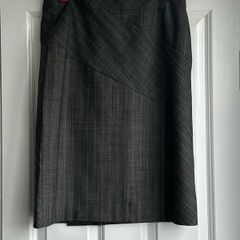 Oasis grey pin striped skirt