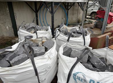 Natural lime stone x 4.5 (tonne size)bags