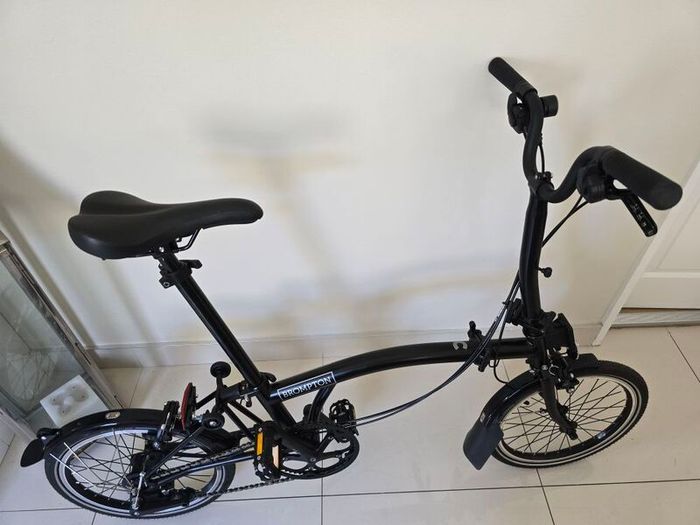 Brompton 2025 M6L (C Line Explore 6-Speed) Matte Black