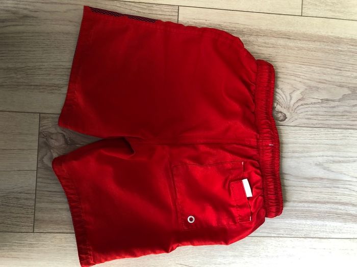 Boy's swimming shorts, age 6-7
