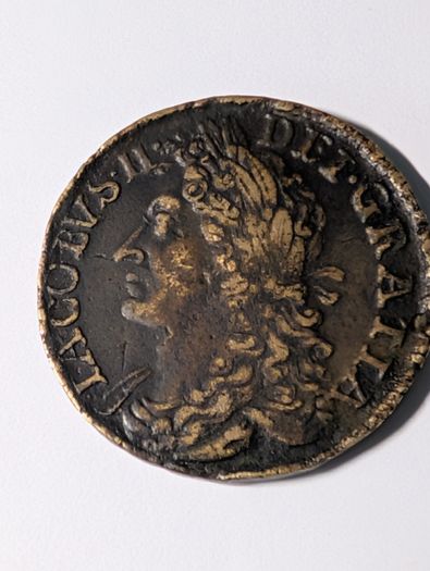 Gunmoney Halfcrown 1689