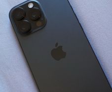 iPhone 16 Pro Max 256GB - Black Titanium (Pristine Condition) + 7 Cases & Extras