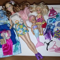 3 Barbie dolls with clothes & household accessories