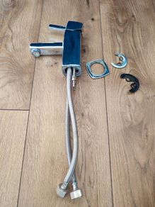 Monobloc bathroom tap