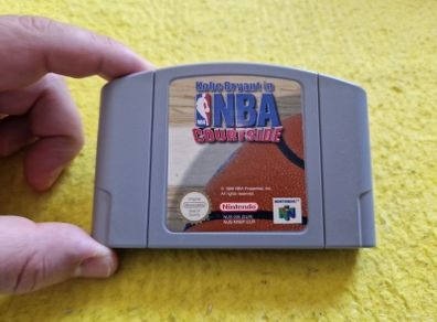 Kobe Bryant in  NBA Courtside N64  Nintendo 64 Games Original