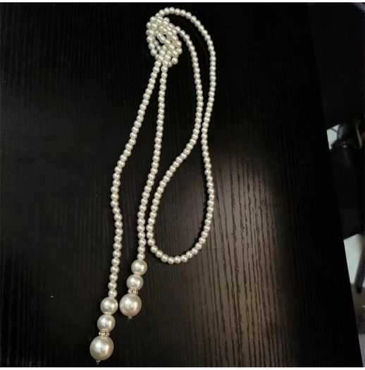 Elegant Pearl Beaded Necklace Vintage Style