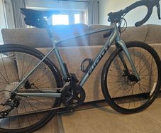 Giant road bike