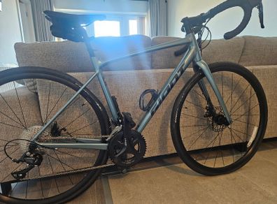 Giant road bike