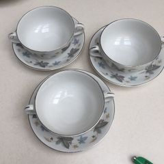 Ridgeway white mist soup coupe & saucers x 3
