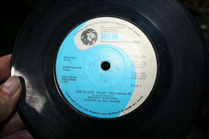 Single Vinyl's  85 pieces