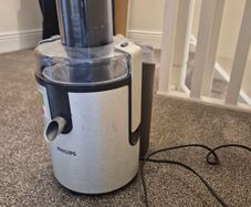 Juice maker