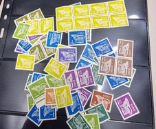 Irish Stamps Lot  Mint Never Hinged