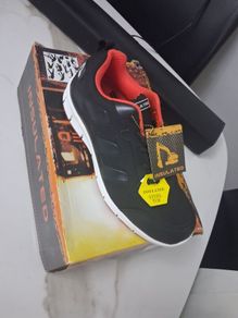 Steel toe boots