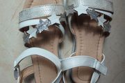 girls sandals