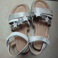 girls sandals