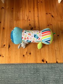 Tummy time cushion