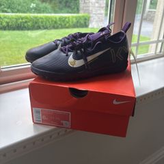 Boys Nike Astro runners