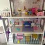 doll house Image 2