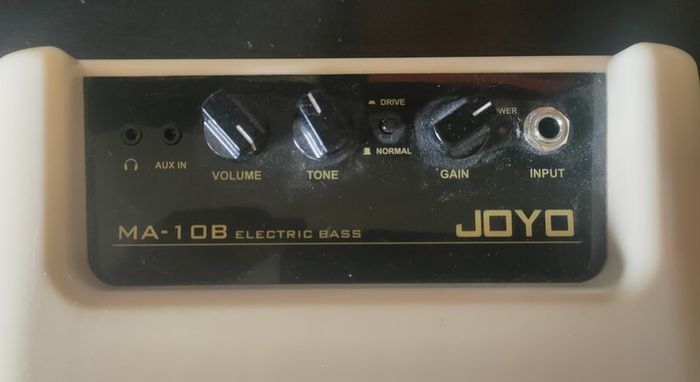 Joyo MA-10B Bass Amp